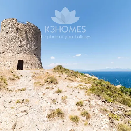 Spacious Near Beaches L' Escala