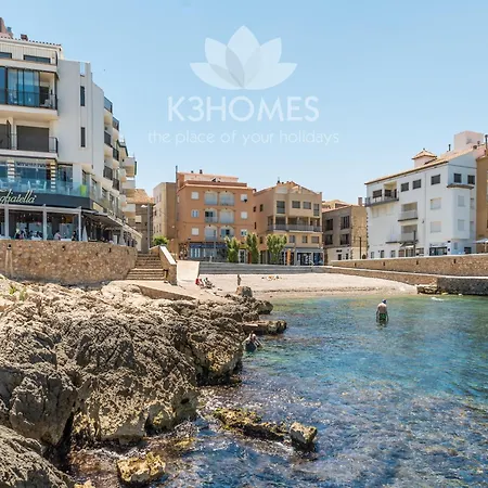 Spacious Near Beaches
